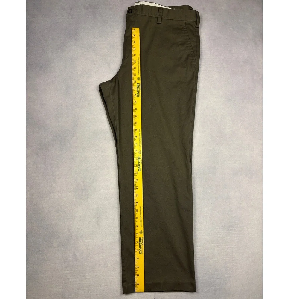 Dockers Classic Fit Mens Chino Pants Olive Green 40x30 Flat Front‎ Trousers